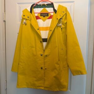 Pendleton Women's Bright Yellow Rain Jacket